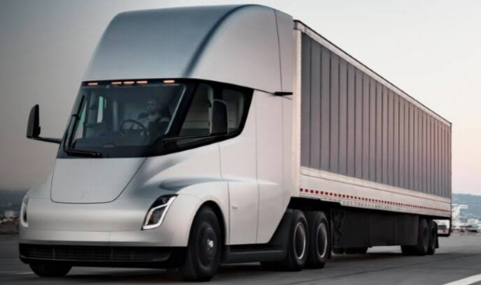 Tesla delivers first electric Semi trucks nigeriantech.com.ng